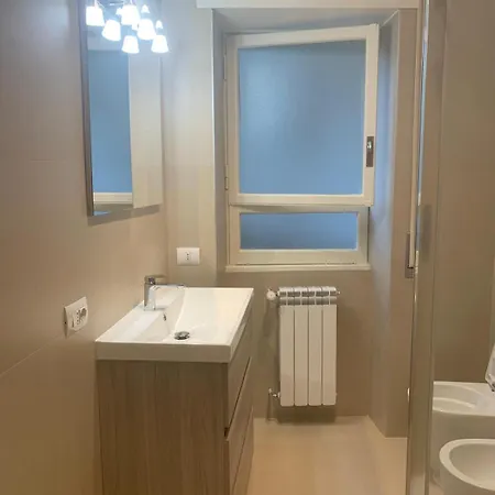 Slb House דירה